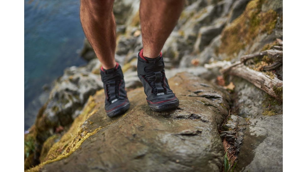 Astral Hiyak Water Shoes, Black/Black, M5/ W6, 6HYMBB05