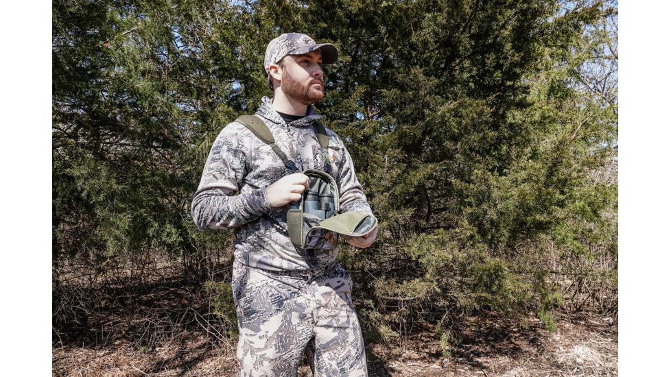 Athlon Optics Athlon Binocular Harness w/Magnetic Closure, Camo, 706012