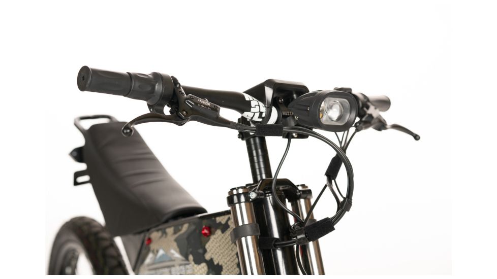 Bakcou Puma 8000w, Black, Med/Large Puma 8000w-Black