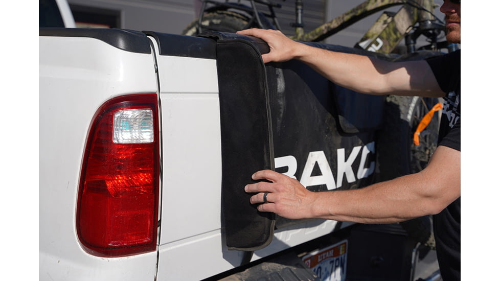 Bakcou Tailgate Pad, Extendable, 9501563219874