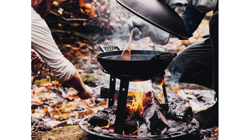Barebones All-In-One Cast Iron Grill, 4 Qt, CKW-312