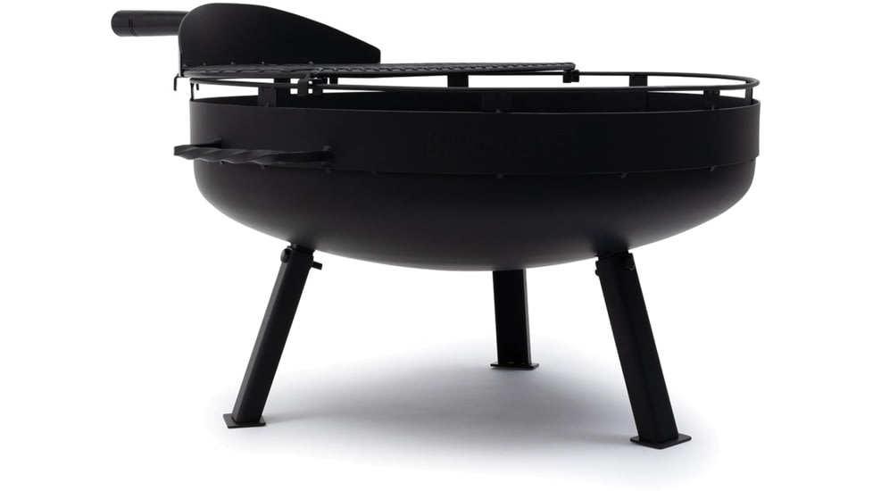 Barebones Cowboy Fire Pit Grill, 23in, CKW-440