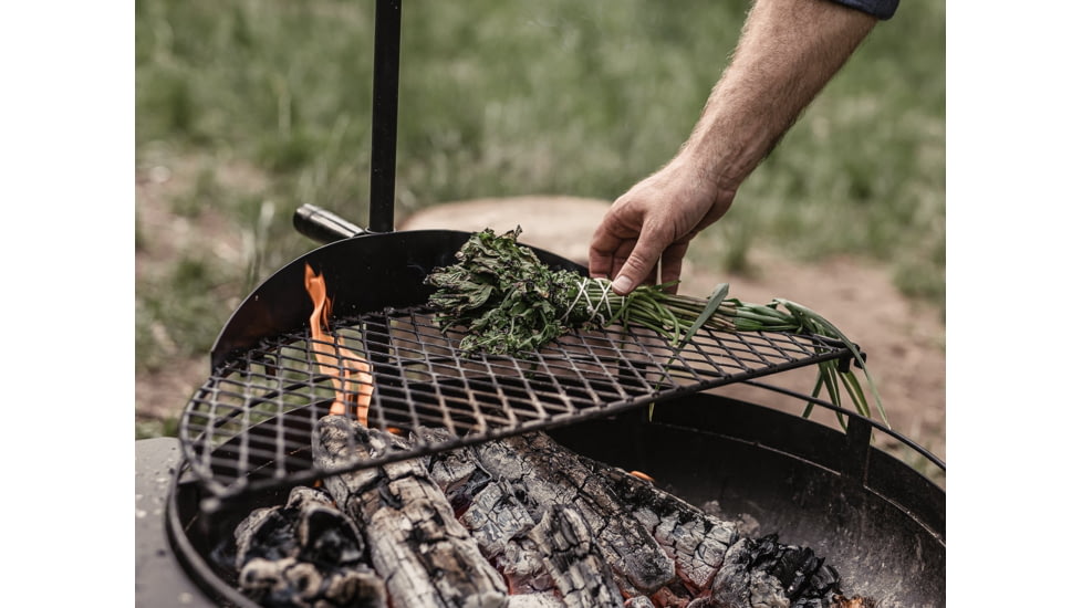 Barebones Cowboy Fire Pit Grill Grate, 23in, CKW-442