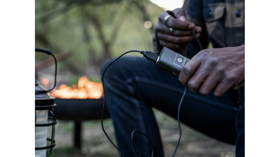 Barebones Portable Charger, 16 Watt, LIV-300