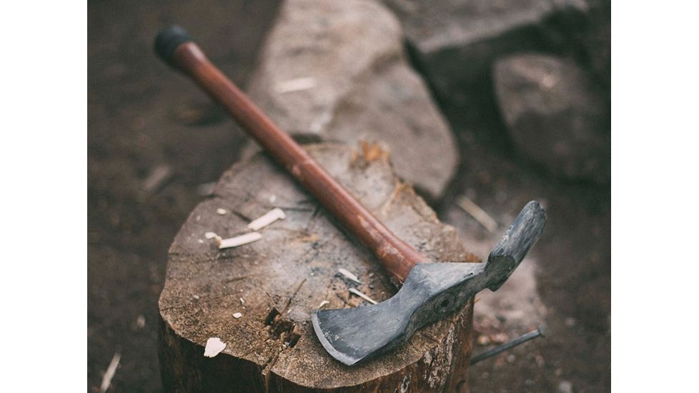 Barebones Pulaski Axe, 1055 Carbon Steel 1/3in Blade, Wood Handle, HMS-2101