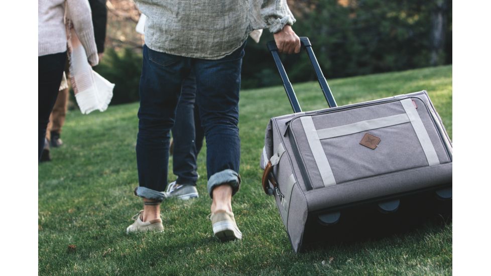 Barebones Rolling Cooler, 96 cans/ 60 L, Grey CLR-700