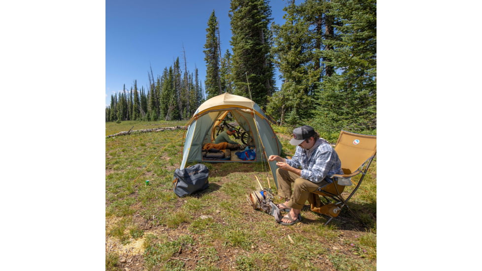 Big Agnes Bunk House 6 Tent, Prairie Sand/Chinois Green, 6 Person, TBUNK625