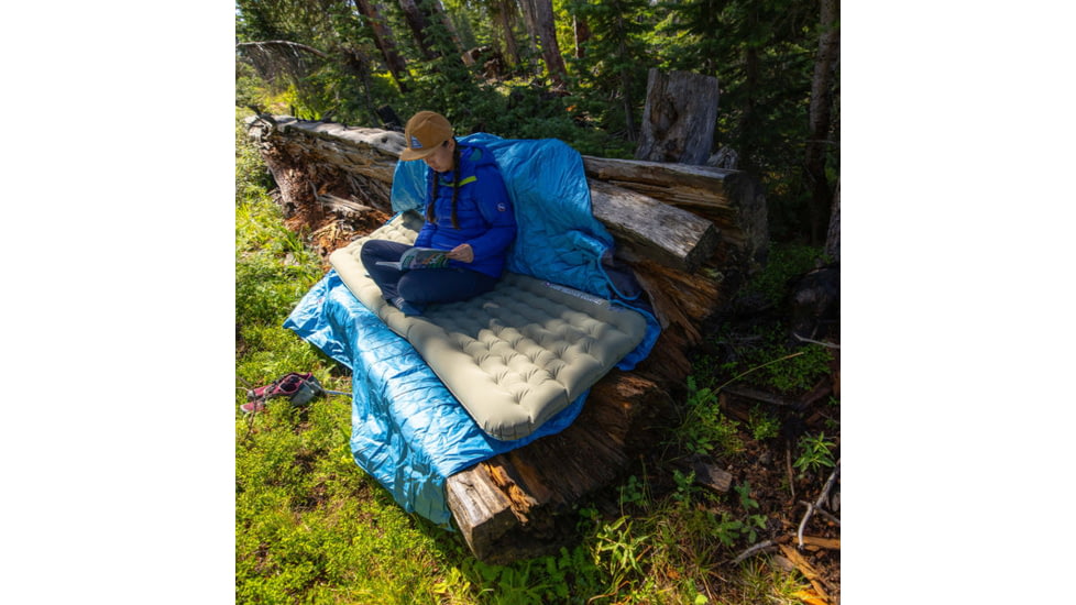 Big Agnes Campmeister Deluxe Insulated Sleeping Pad, Deep Lichen Green, 25x78, PCMDIWL25