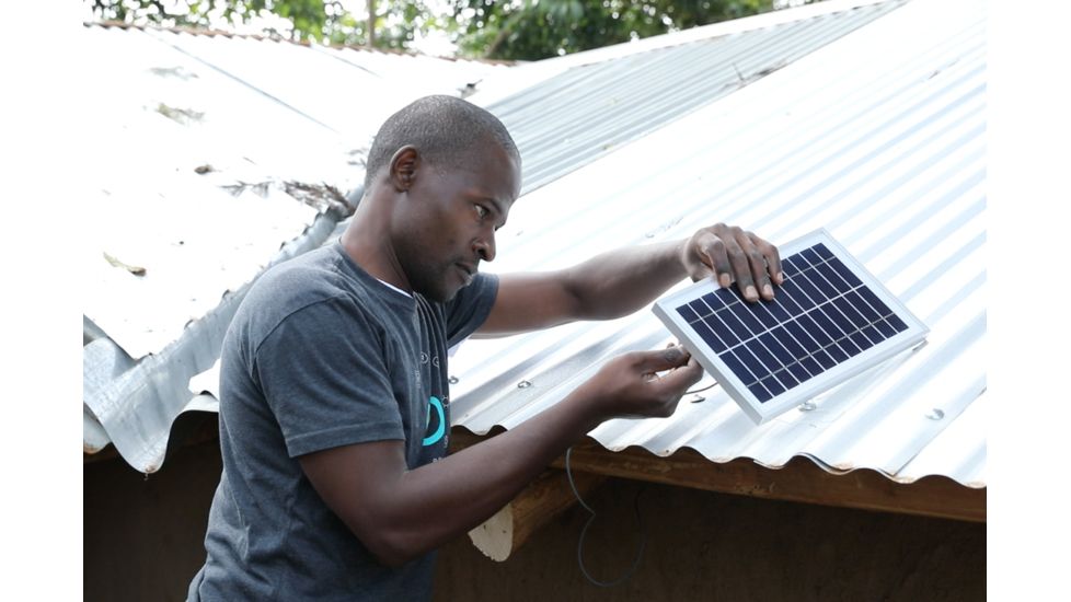 BioLite Solar Home System 620