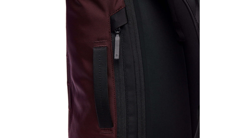Black Diamond Street Creek 30 RT Backpack, Bordeaux, One Size, BD6812356018ALL1