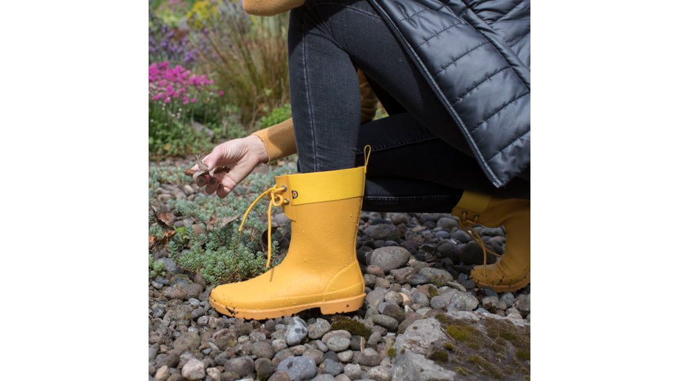 Bogs Flora 2 Eye Boots - Womens, Mustard, Medium, 10, 72348-701-M-10