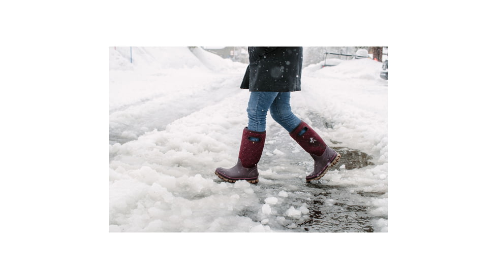 Bogs Whiteout Fleck - Womens, Grape, Medium, 6, 72244-511-M- 6