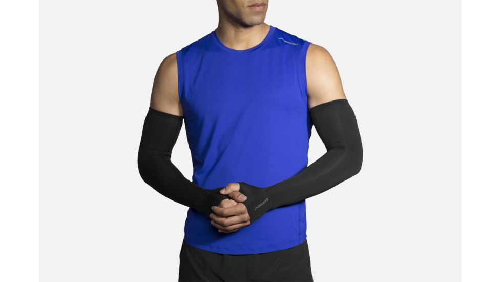 Brooks Dash Arm Warmers, Black, Black, Medium/Large 280357-Black-M/L