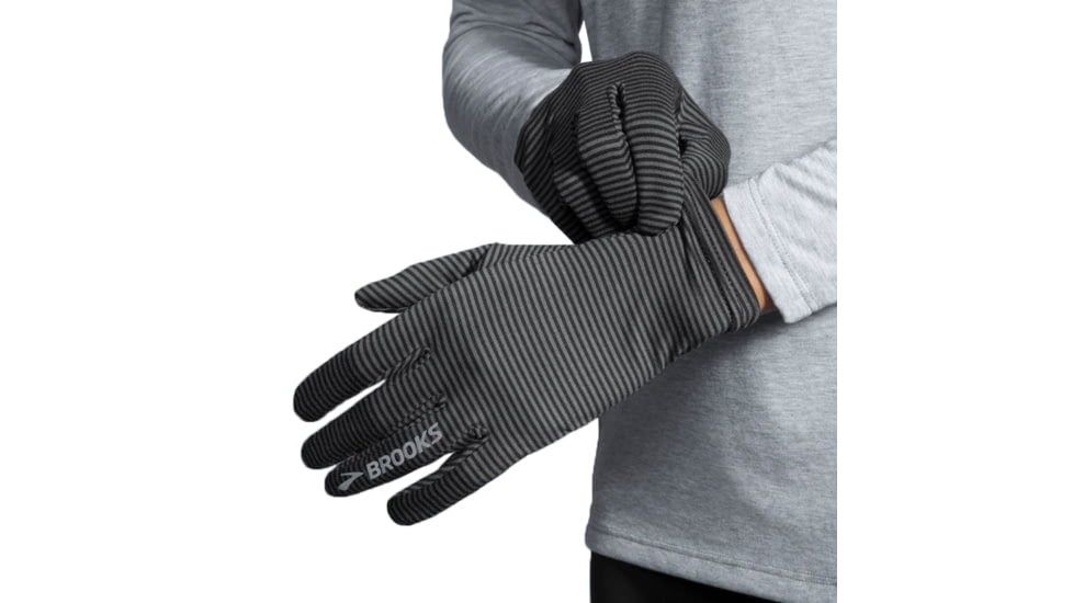 Brooks Dash Running Glove, Asphalt/Black Stripe, Small/Medium, 280313074.027