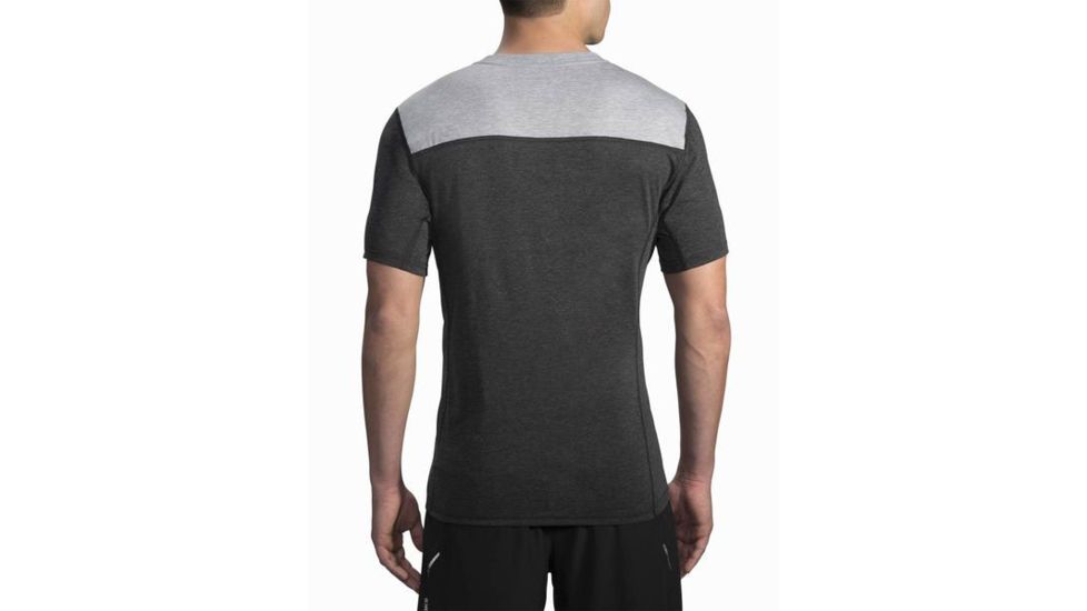 Brooks Distance Men's Short Sleeve Shirt, Heather Black/Heather Sterling, Extra Small, 211052-HBLK-HSTRL-XS