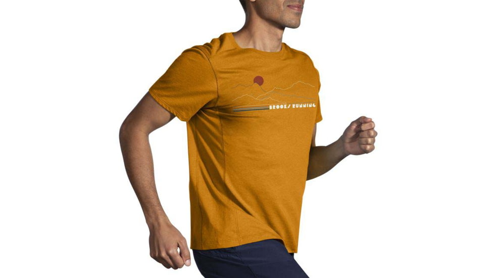 Brooks Distance Short Sleeve 2.0 - Mens, Ochre/BR Mountain Run, S, 211453236.025
