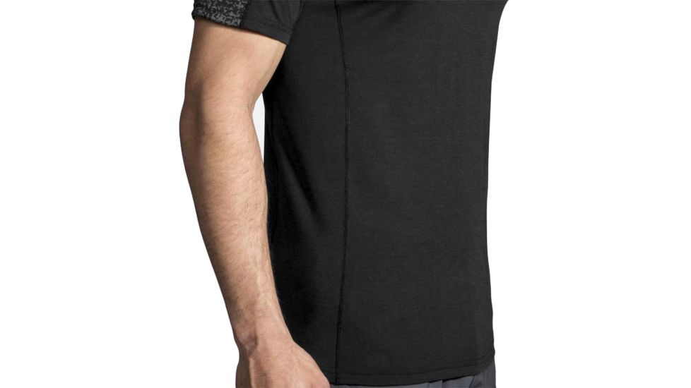 Brooks Distance Short Sleeve Running Shirt - Mens, Black/Black Static, Large, 211213087.035
