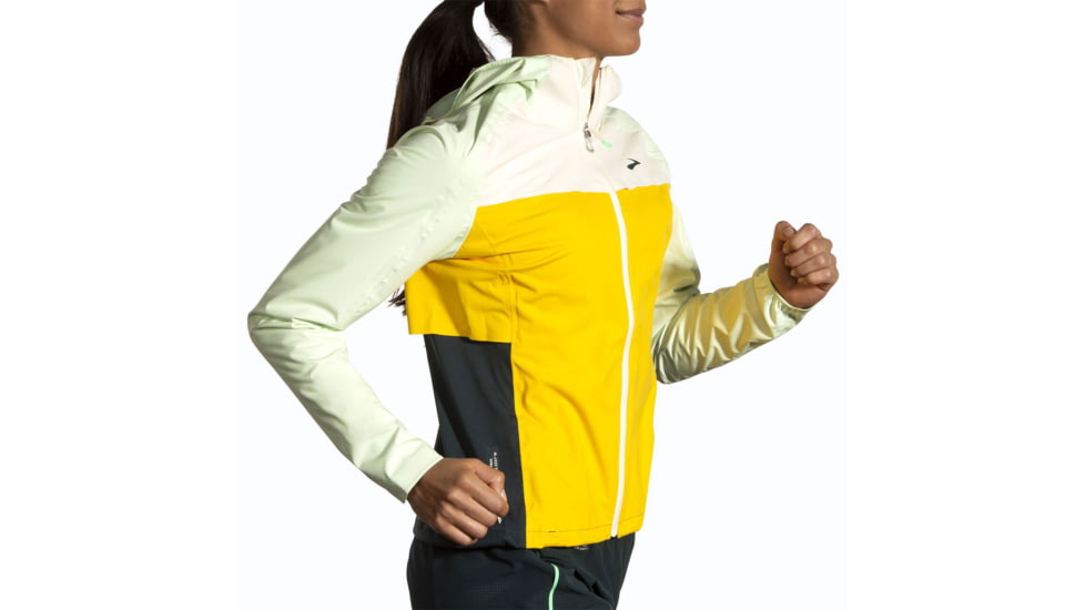 Brooks High Point Waterproof Jacket - Womens, Lemon/Ecru/Glacier Green, Medium, 221608761.030