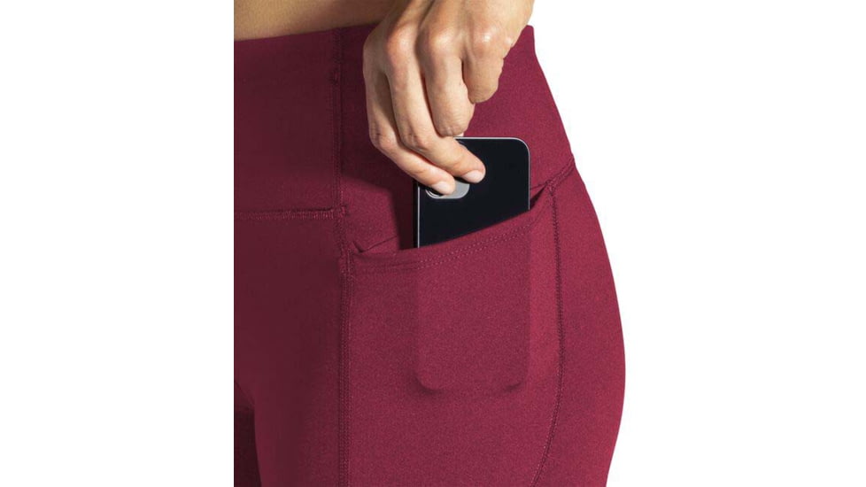 Brooks Moment Tight - Womens, Razzmatazz, M, 221586665.030