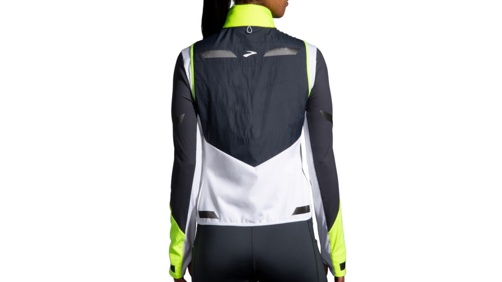 Brooks Run Visible Insulated Vest - Womens, White/Asphalt/Nightlife, M, 221561134.030