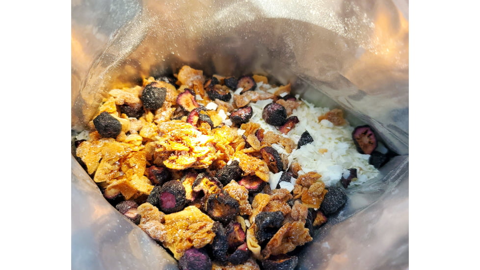 Bushkas Kitchen Yogurt Bowl - Blueberries w/Coconut Granola, Single Serving, fd-16