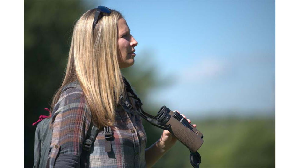 Bushnell Forge 10x42mm Roof Prism Binoculars, Matte, Terrain, BF1042T