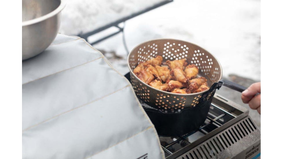 Camp Chef 7 Qt Seasoned Cast Iron Pot Set, Black, CP12