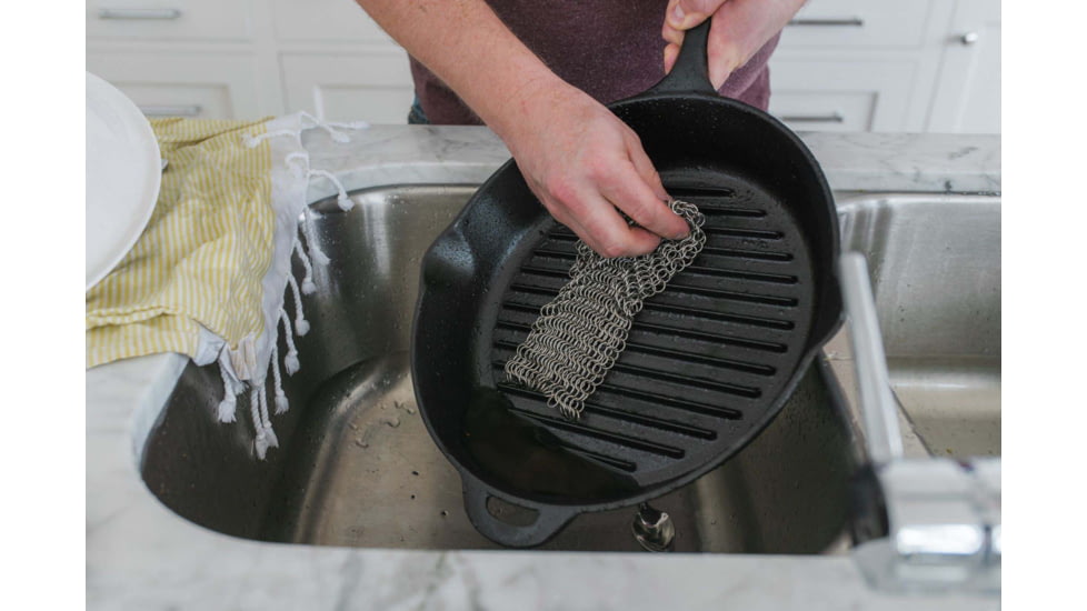 Camp Chef 7in x 7in Chainmail Scrubber, 7in x 7in, Silver, 7&quot; x 7&quot;, CMS7