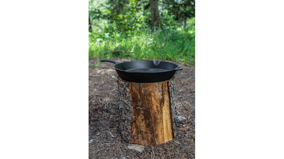 Camp Chef Cast Iron Skillet 14 in, Black, SK14