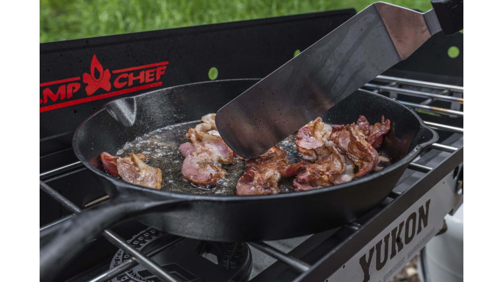 Camp Chef 14in Cast Iron Skillet, Black, SK14