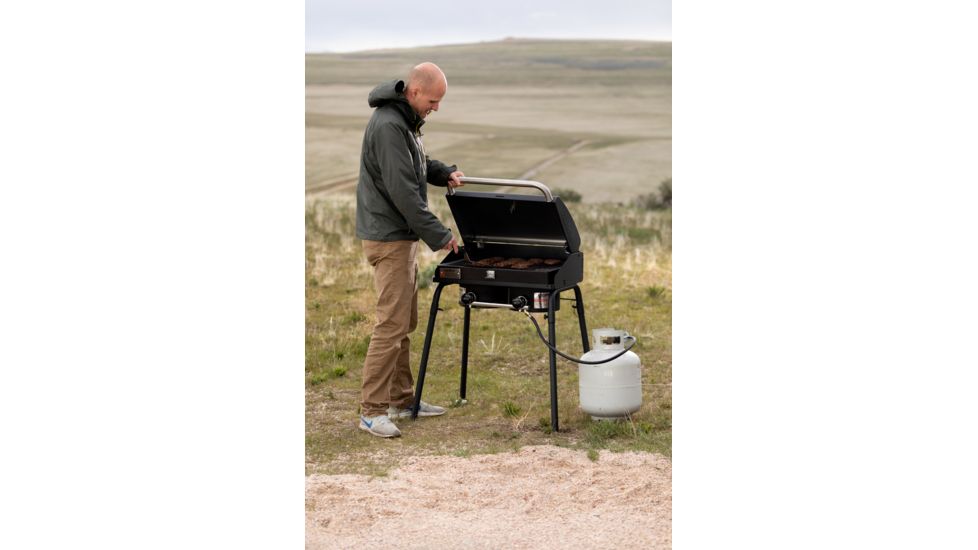 Camp Chef Escape Stove, 2 x 30000 BTU/hr Burners, Black, TB60LW