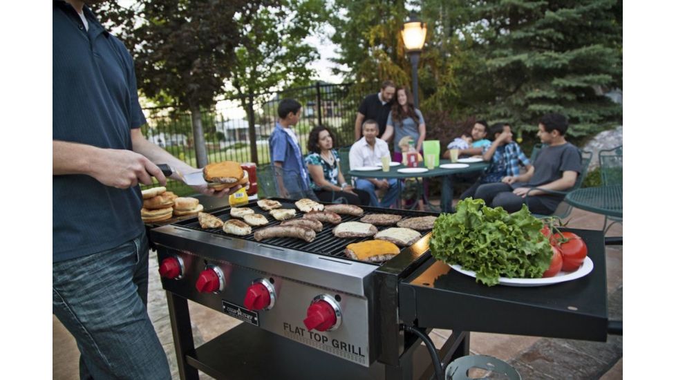 Camp Chef Flat Top Grill w/Flat Top Griddle and Grill Grates, 31.5in x 19.5in, FTG600