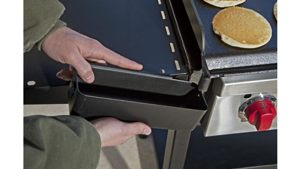 Camp Chef Flat Top Grill w/Flat Top Griddle and Grill Grates, 31.5in x 19.5in, FTG600