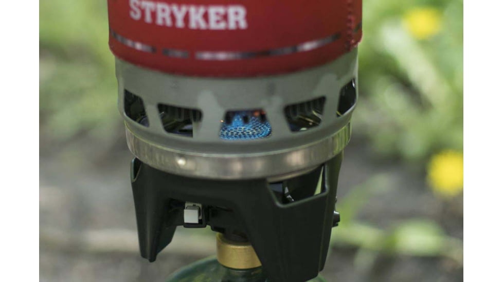 Camp Chef Mountain Series Stryker Propane Stove, Green/Black/Red, MS150