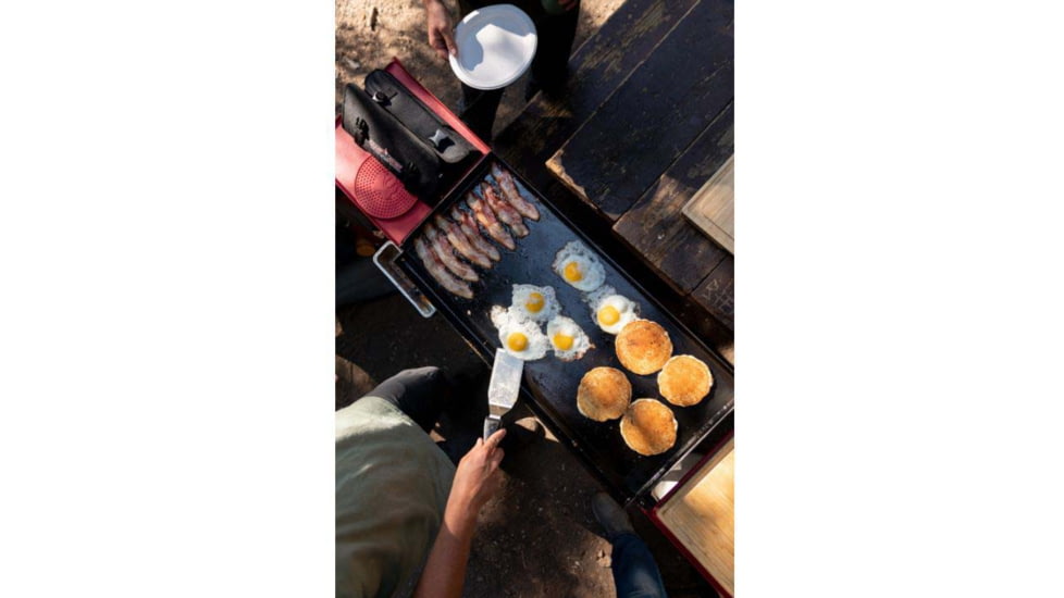 Camp Chef Professional 32in x 15in Steel Griddle, 32in Length x 15in Width Griddle, Black, SG60