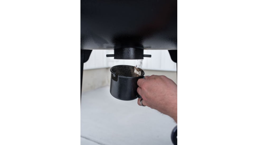 Camp Chef SmokePro SG 24 Wi-Fi Pellet Grill, Black, PG24SGC