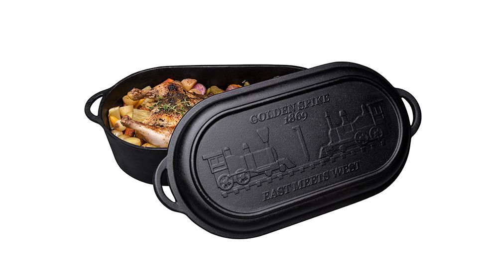 Camp Chef Spike Oval Roaster, 12-quart, Black, DOOV18