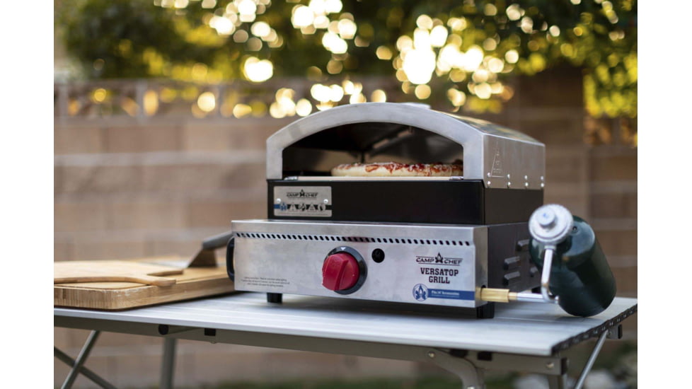 Camp Chef VersaTop Grill, 15000 BTU/hr Burner, Black/Stainless, FTG250