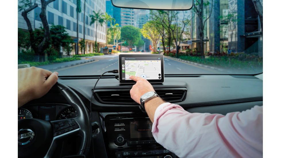 Car and Driver Intellidash+ Dashboard-Mounted Smart Display, CAD-DU900