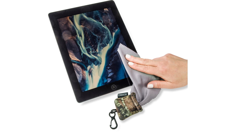 Carson Stuff It Lens Cleaner, Mossy Oak, SN-40MO