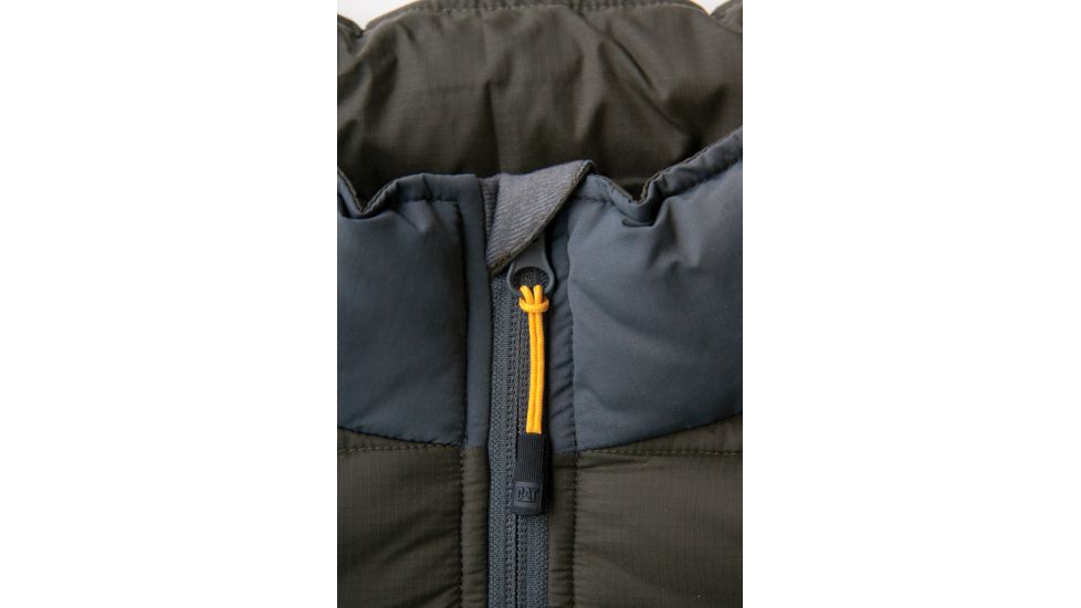 Caterpillar Defender Insulated Jacket, Army Moss, Medium 1310014-10639-M