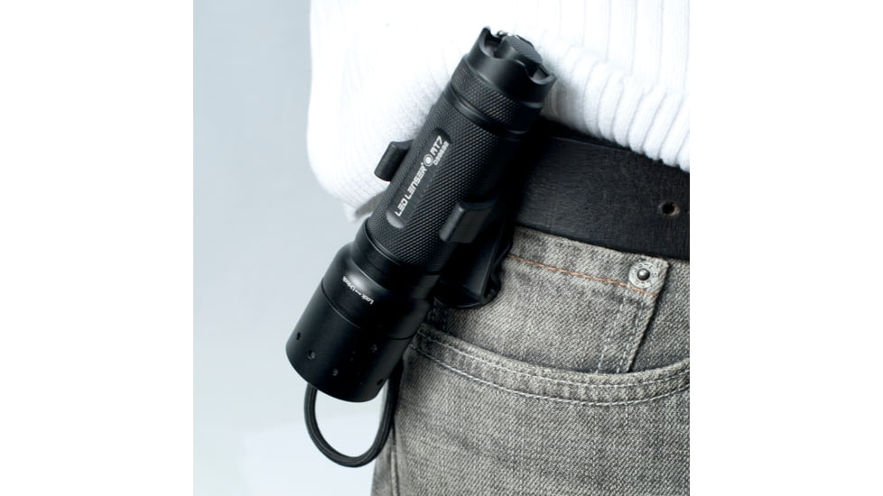 Coast LED Lenser MT7 High Performance Flashlight HP8307T In Use