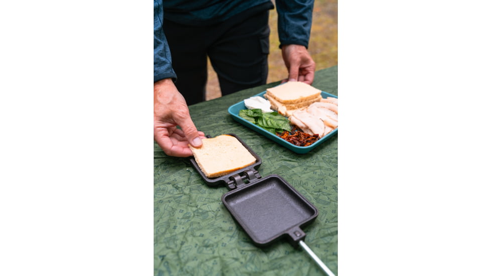 Coghlans Cast Iron Camp Cooker, 1120-0685