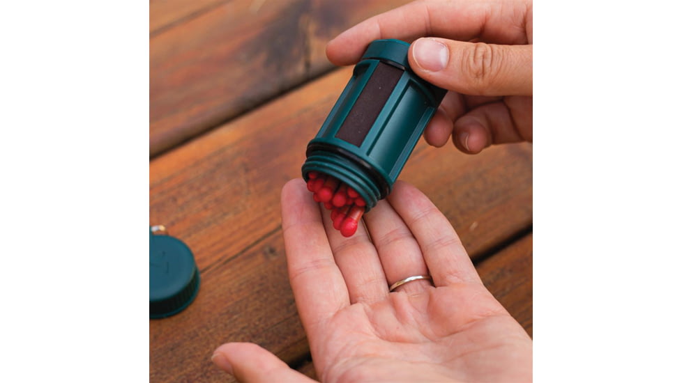 Coghlans Storm Matches 5 cm