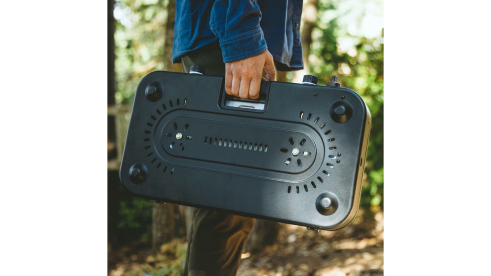 Coleman 1900 Collection 3-in-1 Propane Stove, Gold, CM1011010003-10