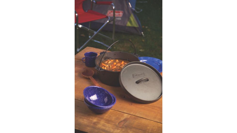 Coleman 7.5 Qt Cast Iron Dutch Oven, Black 2000007763