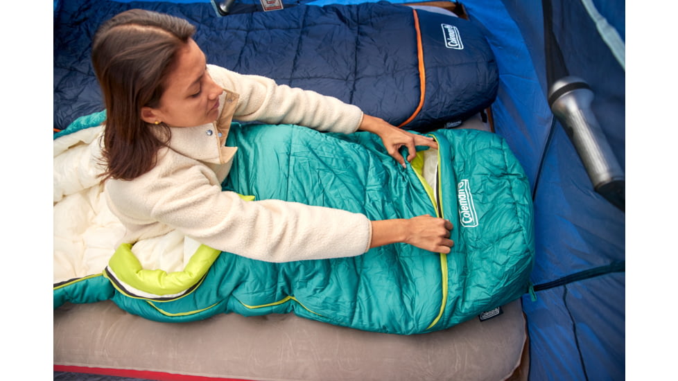 Coleman Big Bay Contoured Sleeping Bag, 40F, Big/Tall, Green, CM1010410015-4