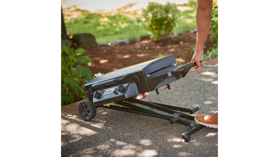 Coleman Roadtrip 24in Griddle XLT w/Lid, Black, CM1010910003-3