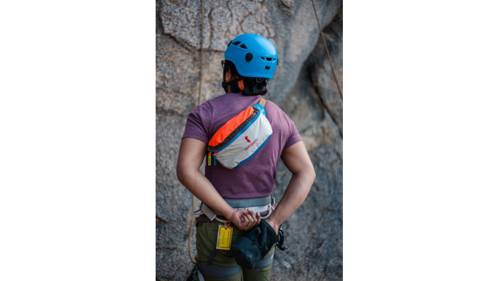 Cotopaxi Bataan 3L Hip Pack, Del Dia, 3L, BFP-S17-DD