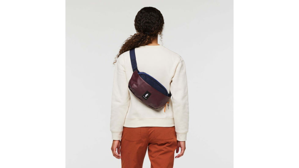 Cotopaxi Coso 2L Hip Pack, Wine/Maritime, U, HIP-F23-WIMT-U-U